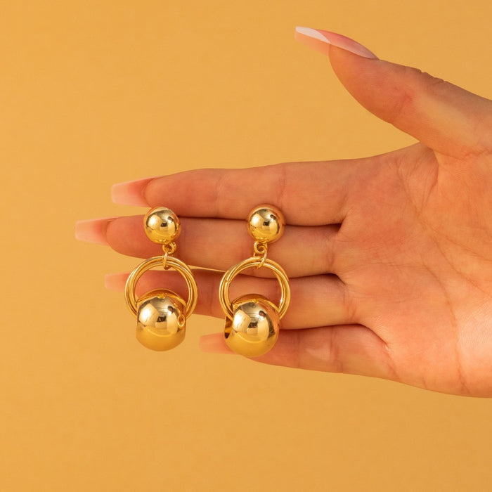 Fashion Popular Golden Pierced Geometric Earrings