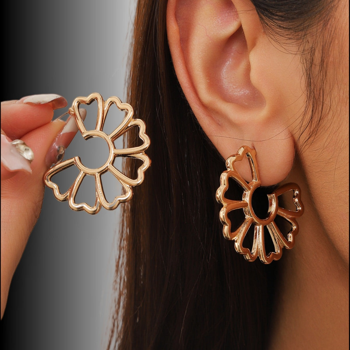 Fashion Stud Earrings Hollow Sector