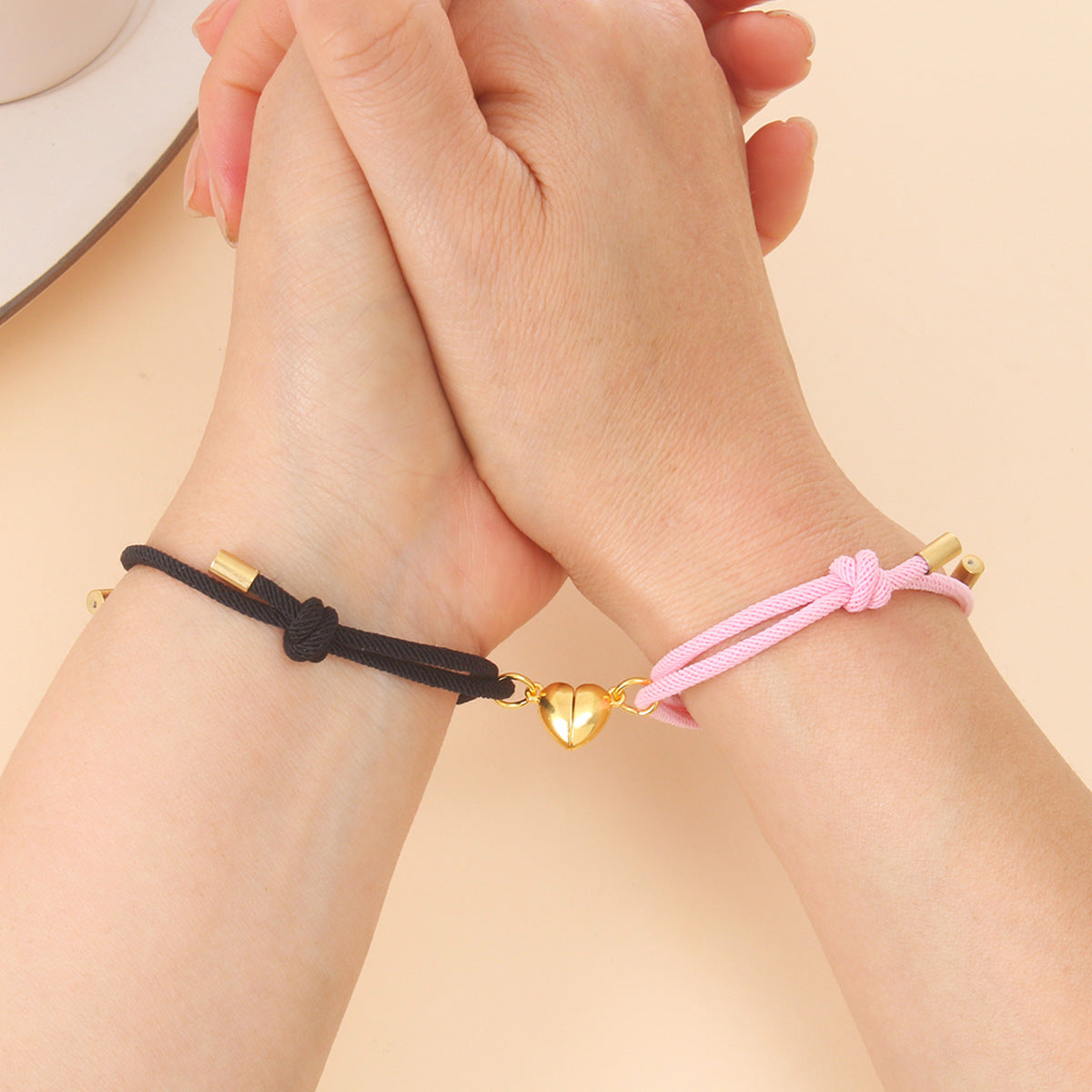 European And American New Golden Love Magnet Couple Bracelet