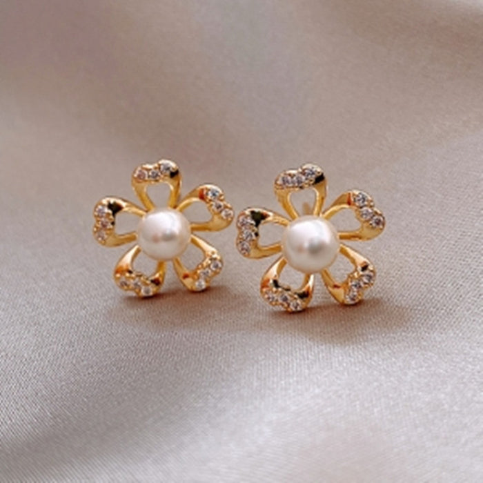 Pearl Petal Earrings Women Fashion Small